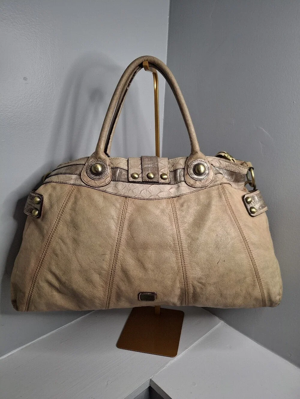 GUESS Collection Vintage Y2K Large Tan Satchel Shoulder Bag Tassel